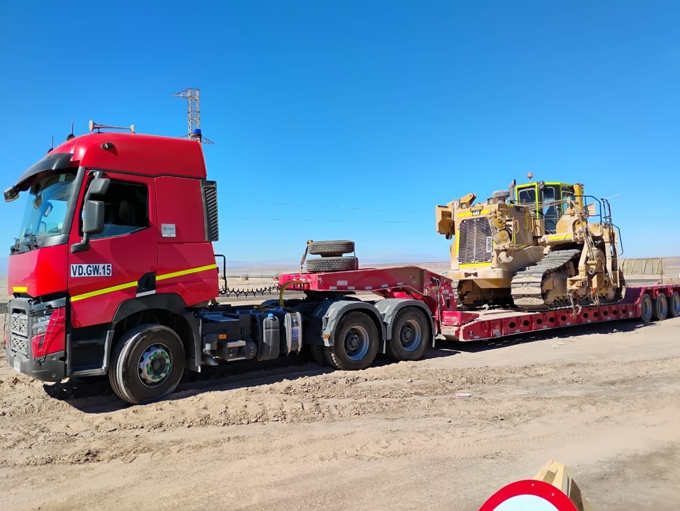 Traslado de equipos y maquinaria